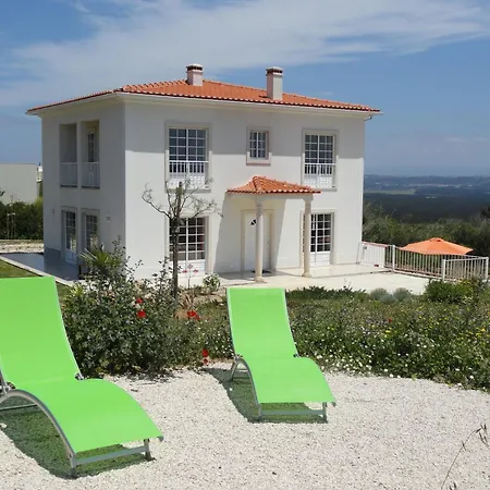 Oceanview Cliff Retreat, Cleaning Included * קלדס דה ריינה