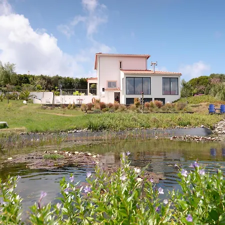 Oceanview Cliff Retreat, Cleaning Included * קלדס דה ריינה
